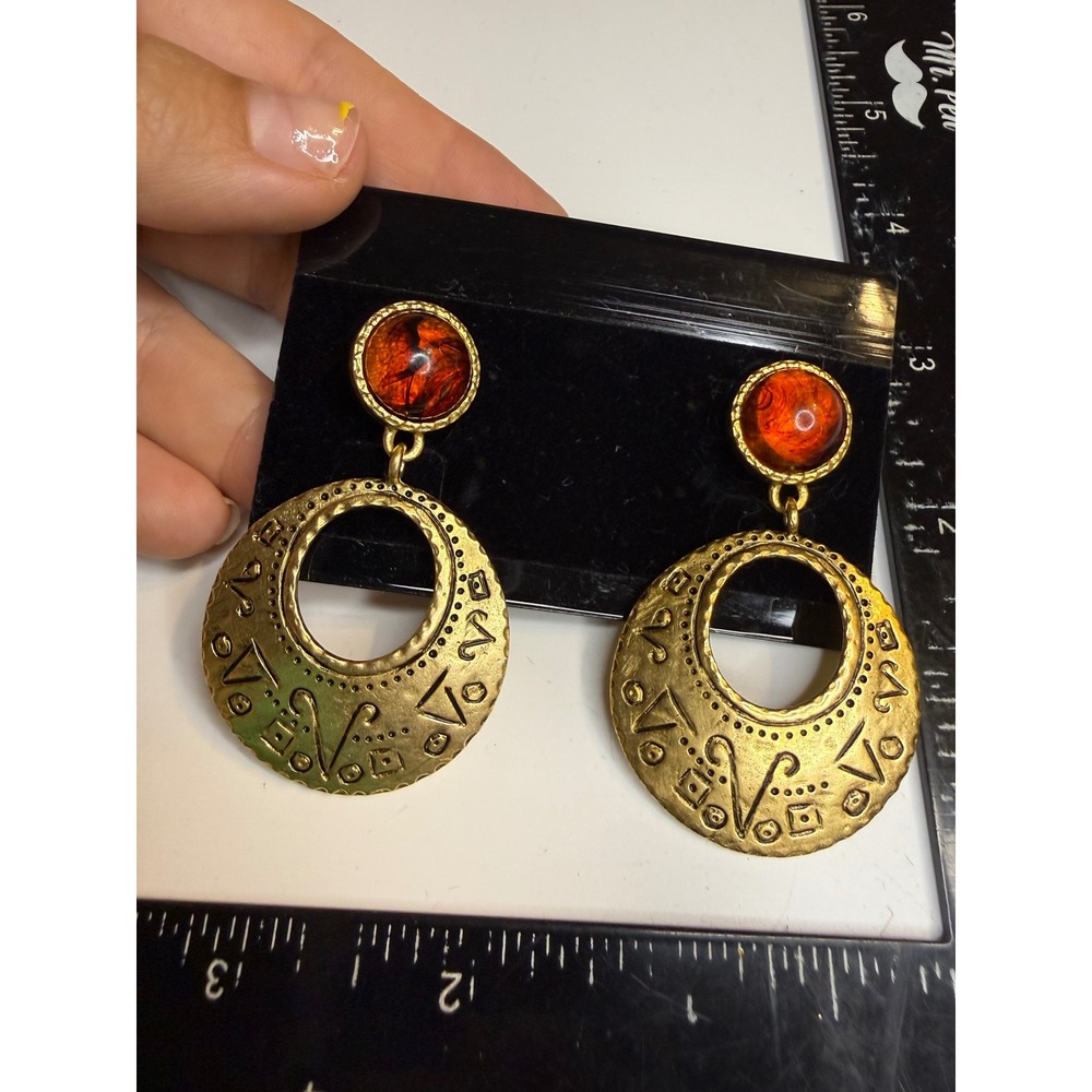 Gold Tone Hammered Geometric Hoop Dangle Earrings with Orange Faux Amber Top
